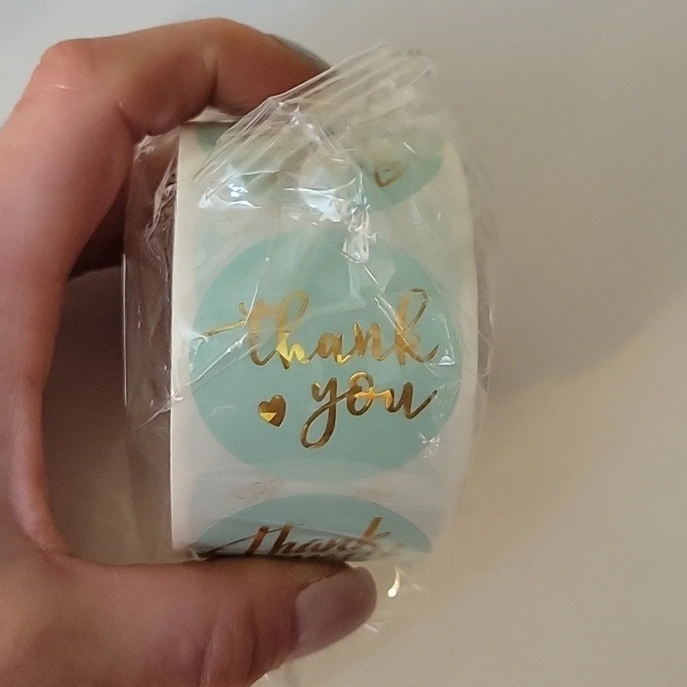 N/A •reads thank